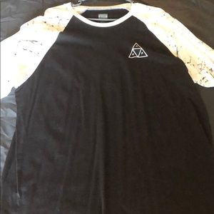 3/4 black and white shirt